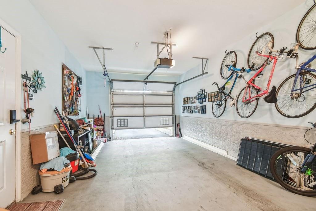 Oversized garage