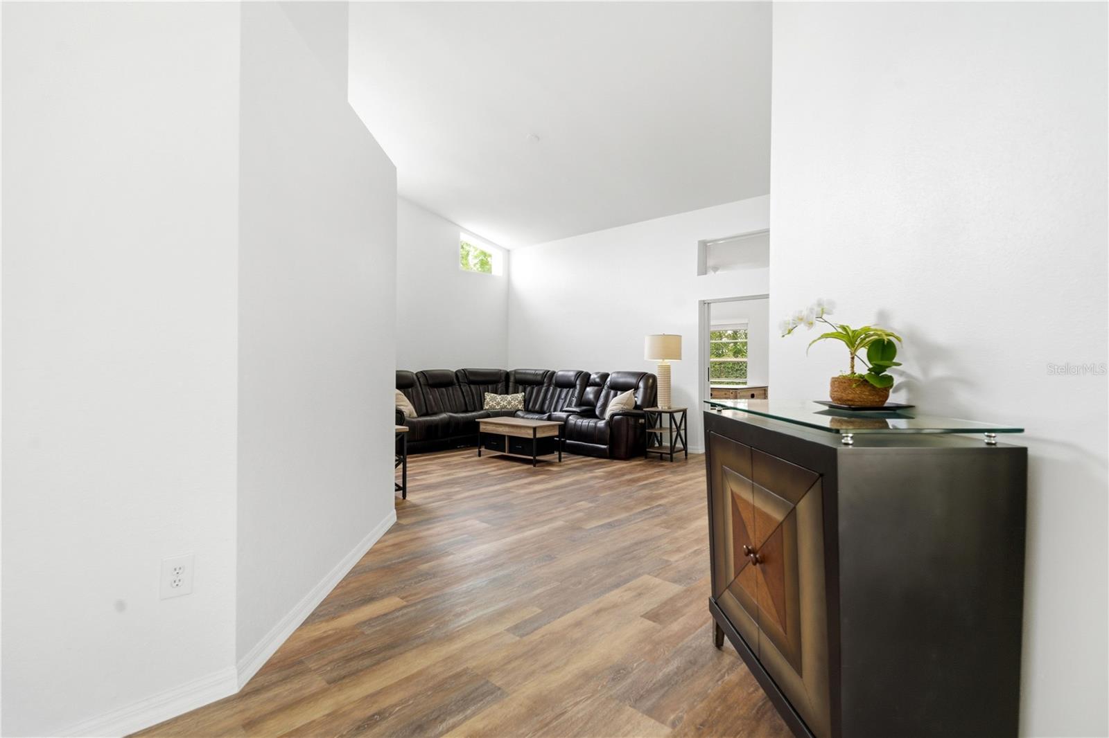 Hall- Livingroom