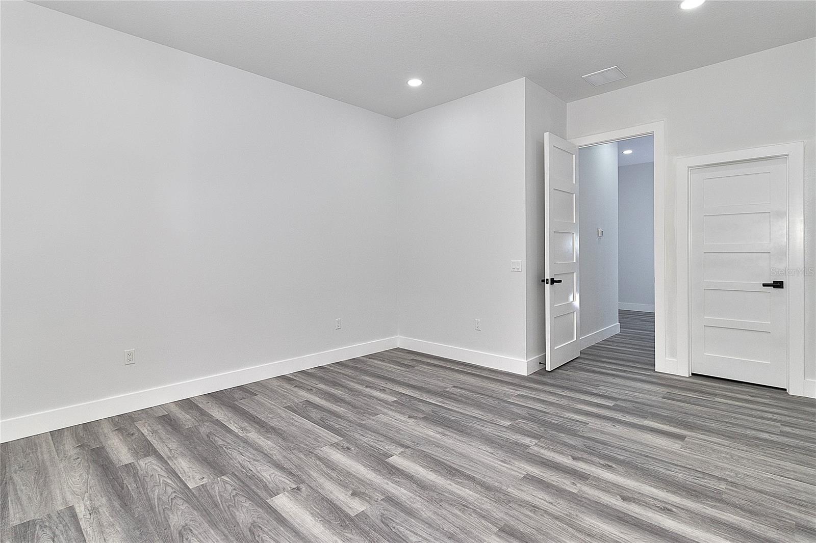 Bedroom #2 w/Ensuite Bathroom