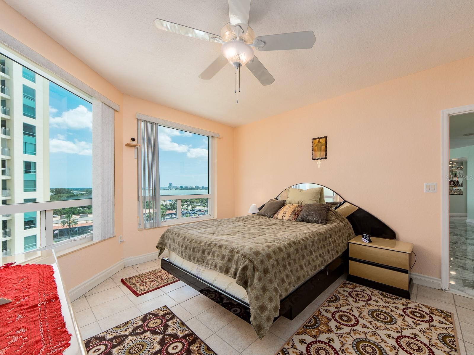 Second bedroom