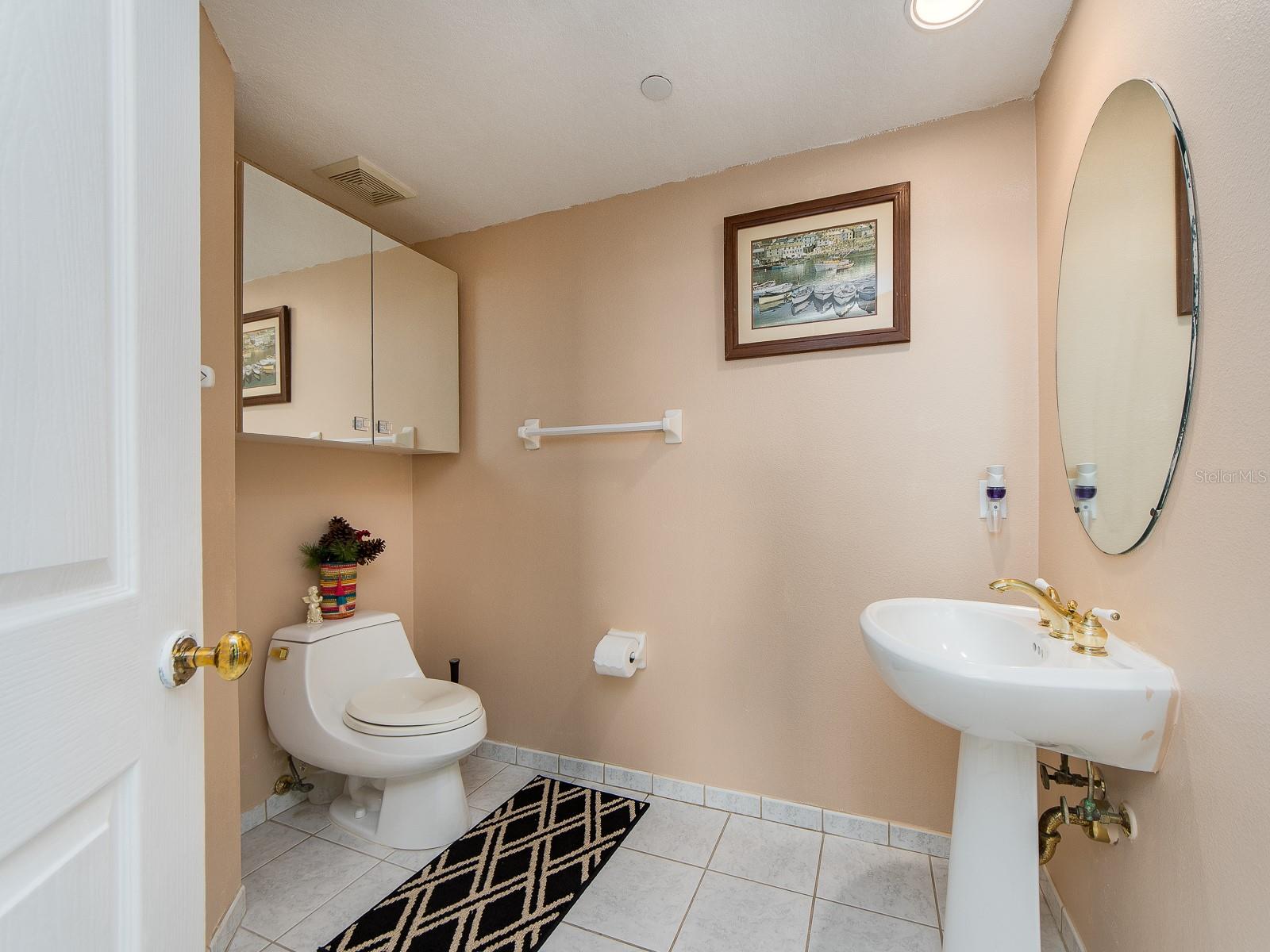 powder bathroom