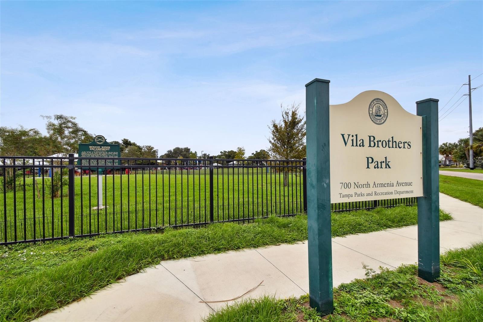 TB8515027