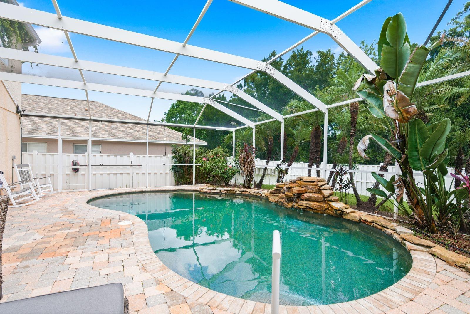screened in pool