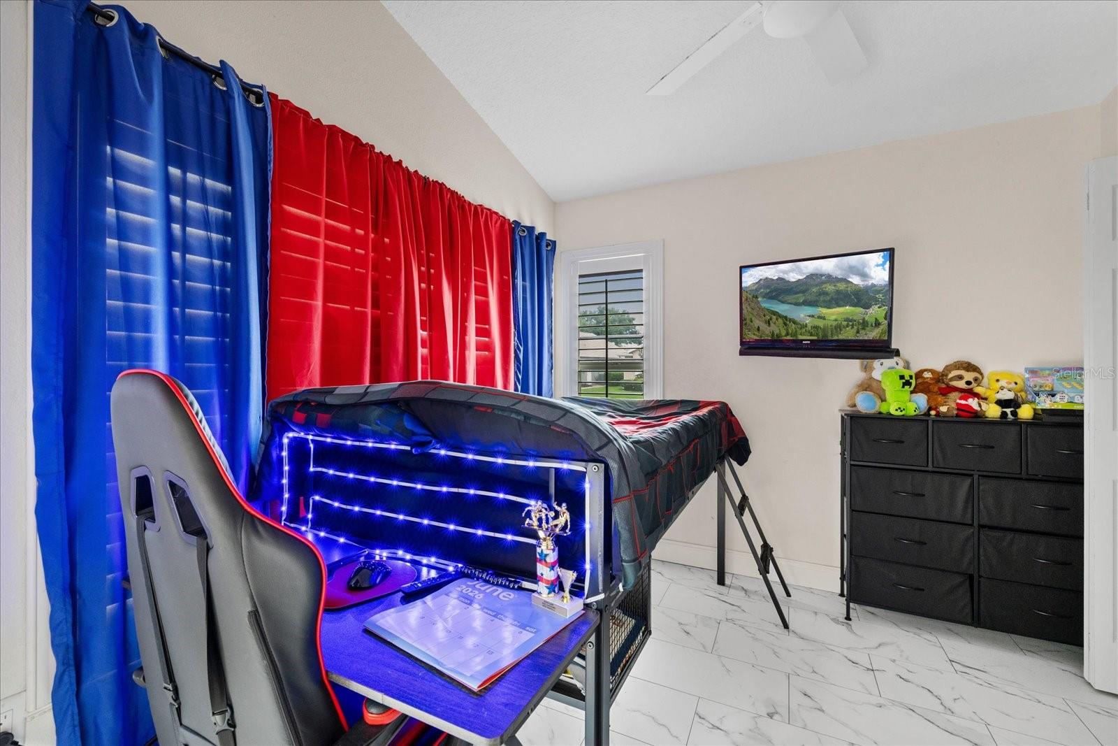 4th bedroom