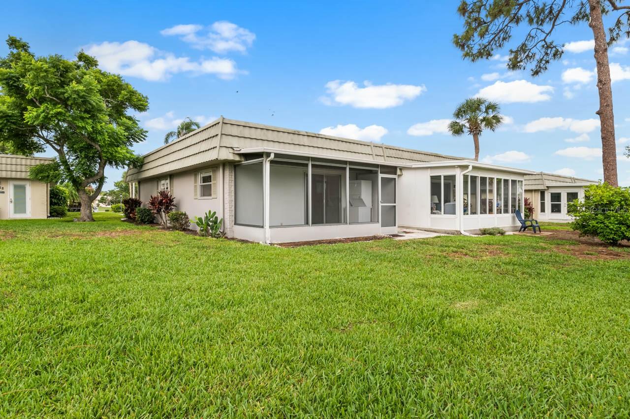 TB8515140