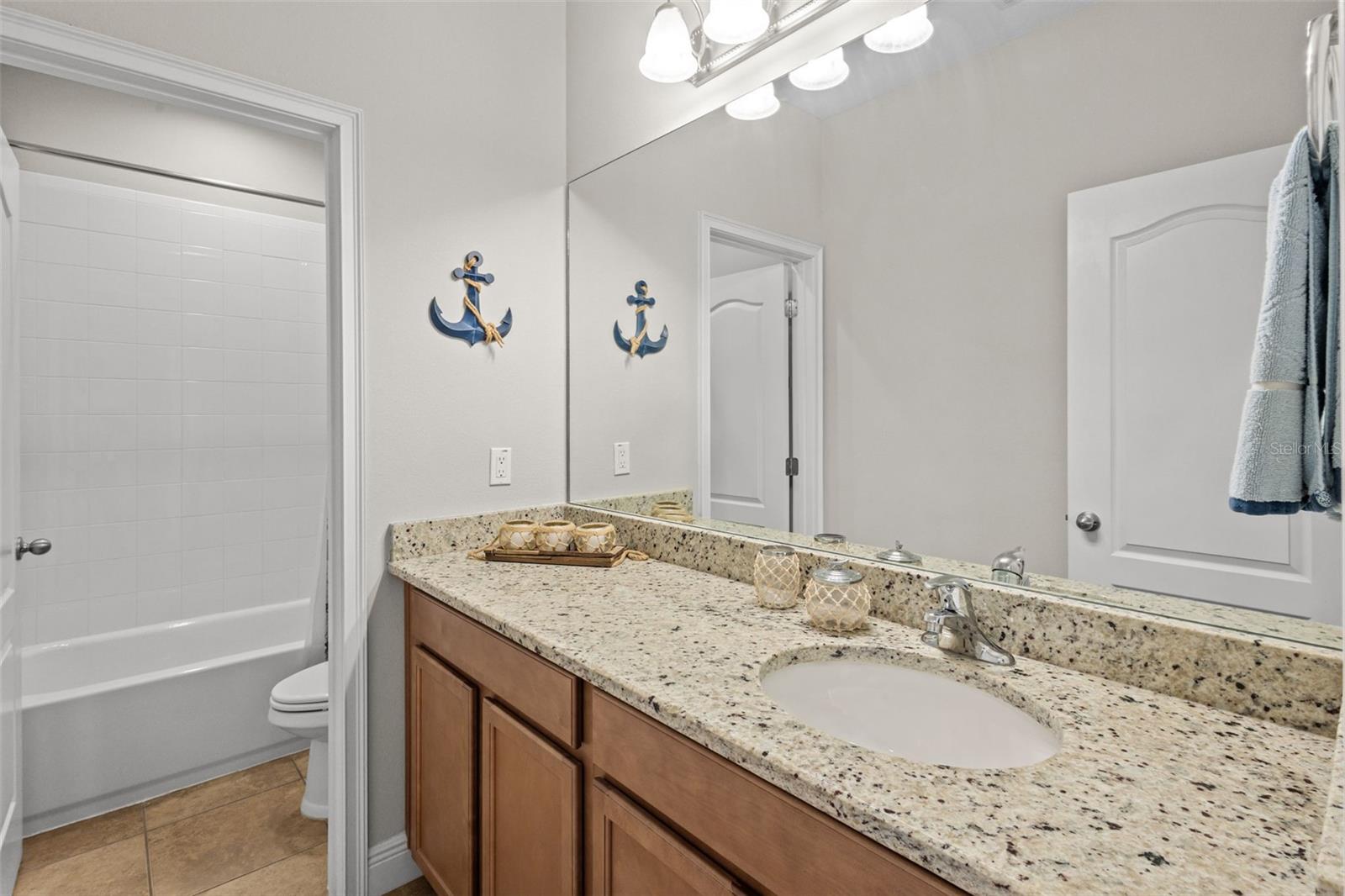 Full upstairs bath convenient to the secondary bedrooms