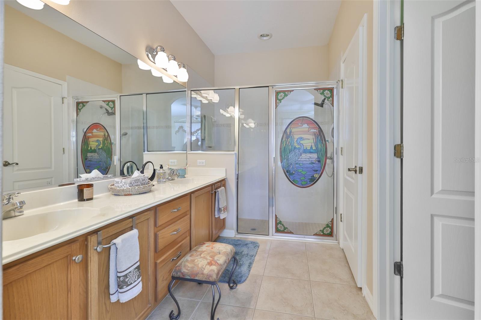 Master bathroom suite, with private water closet.