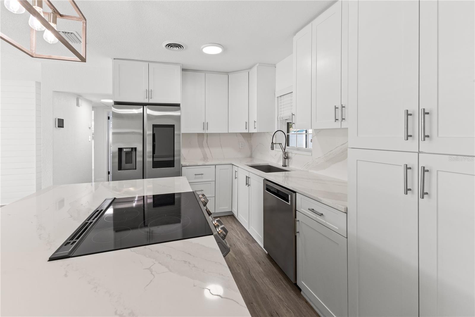 Modern Cabinets and Smart Appliances