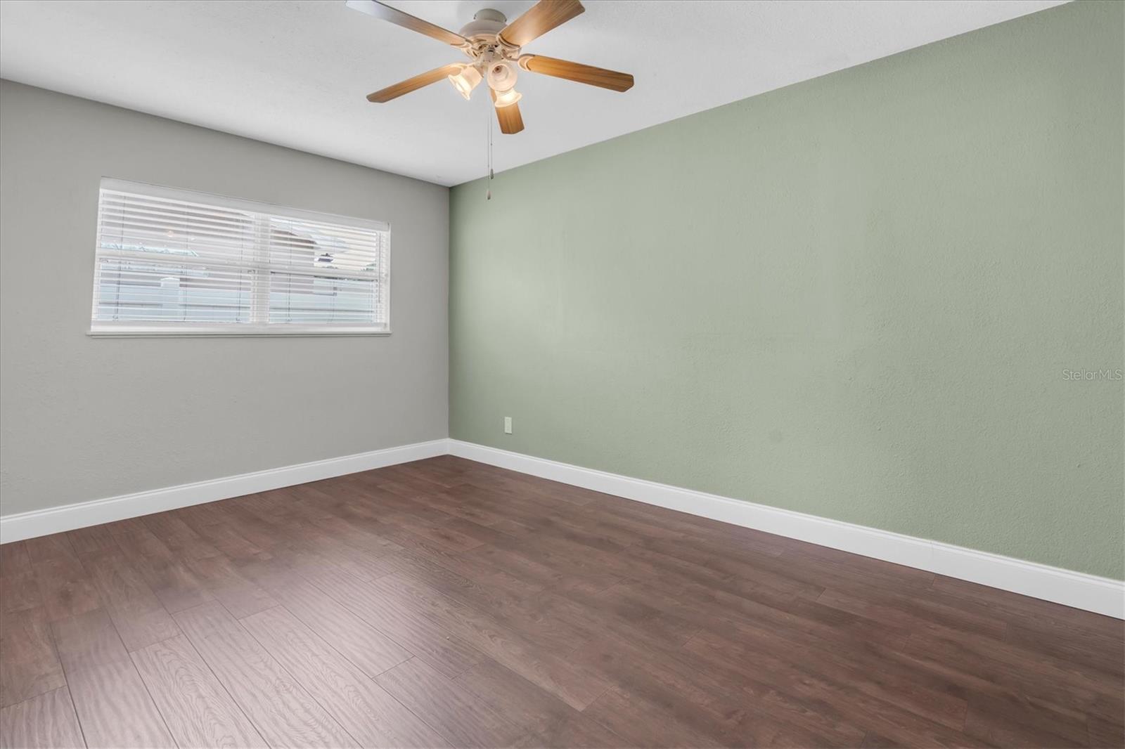 Somebody's going to call dibs on this room!