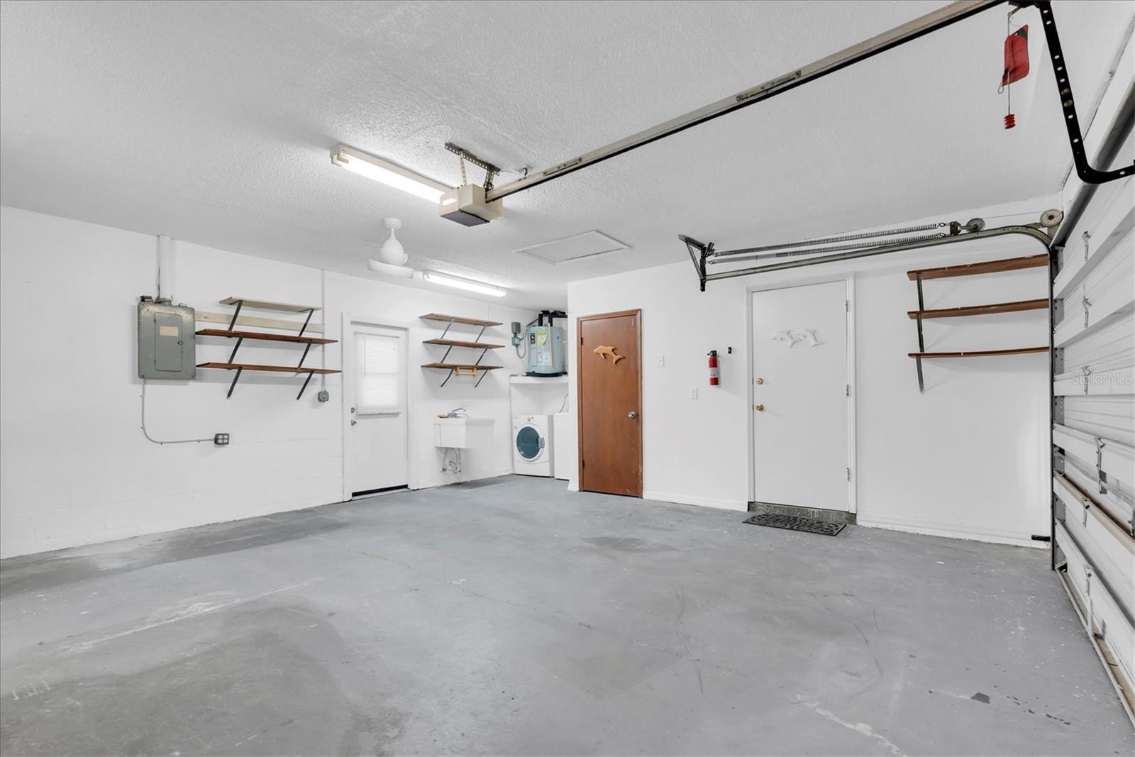 2-Car Garage