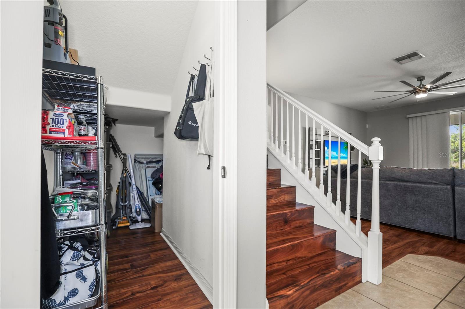 Stairs 1st Floor / Storage