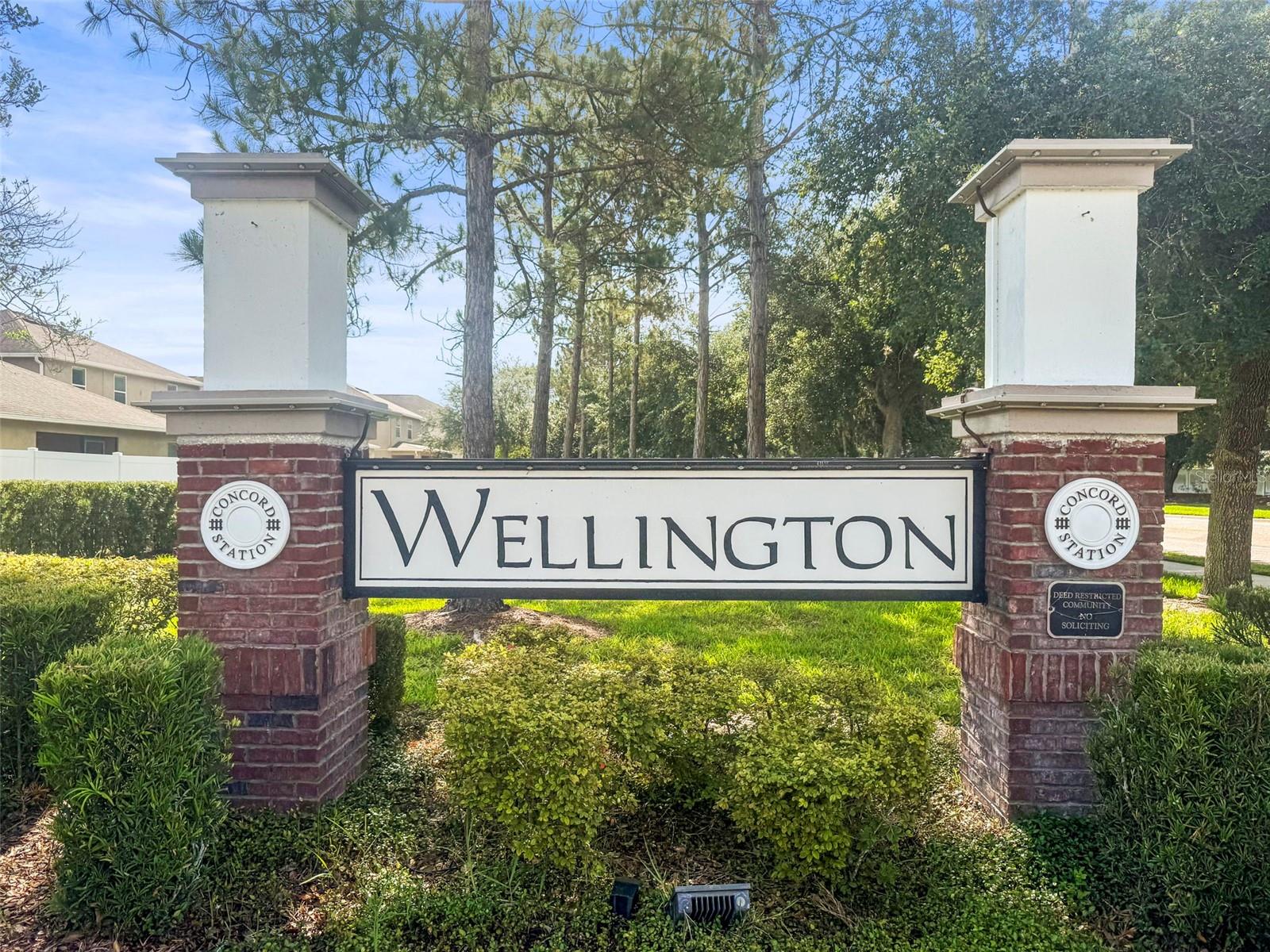 Wellington Sign