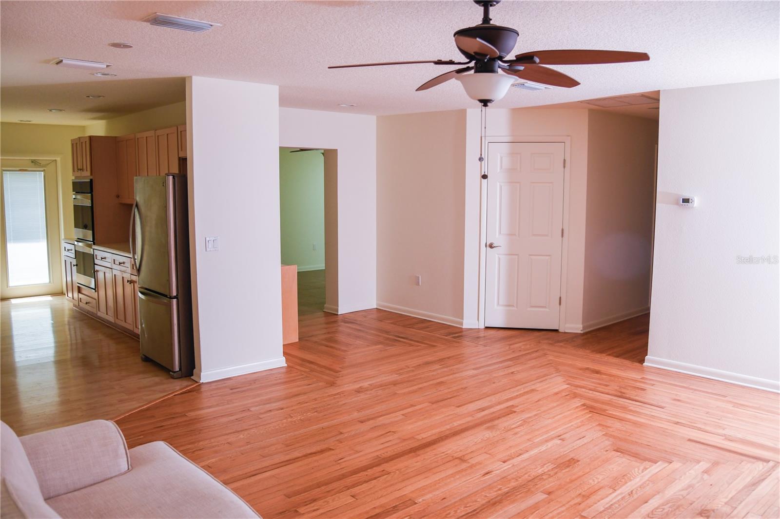 Living Room/Kitchen