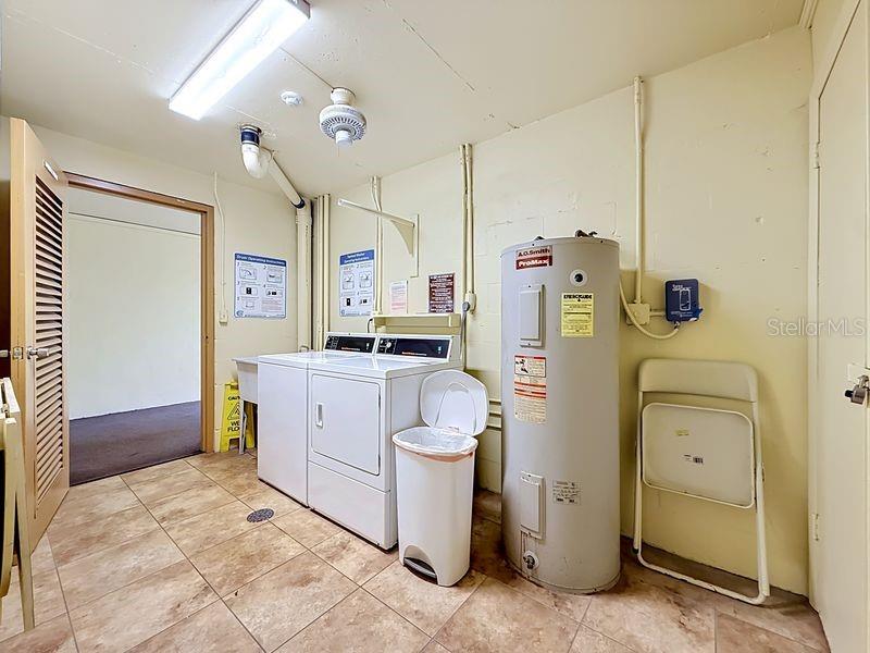 Common Laundry/Storage room