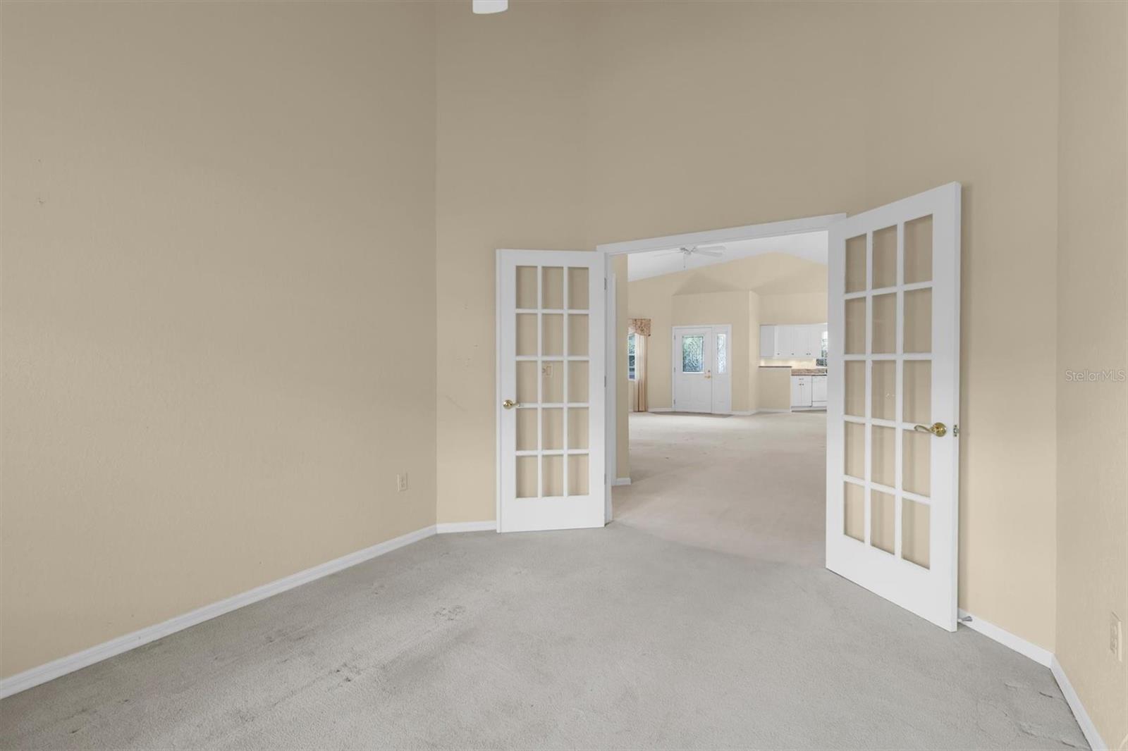 bedroom 3/office no closet