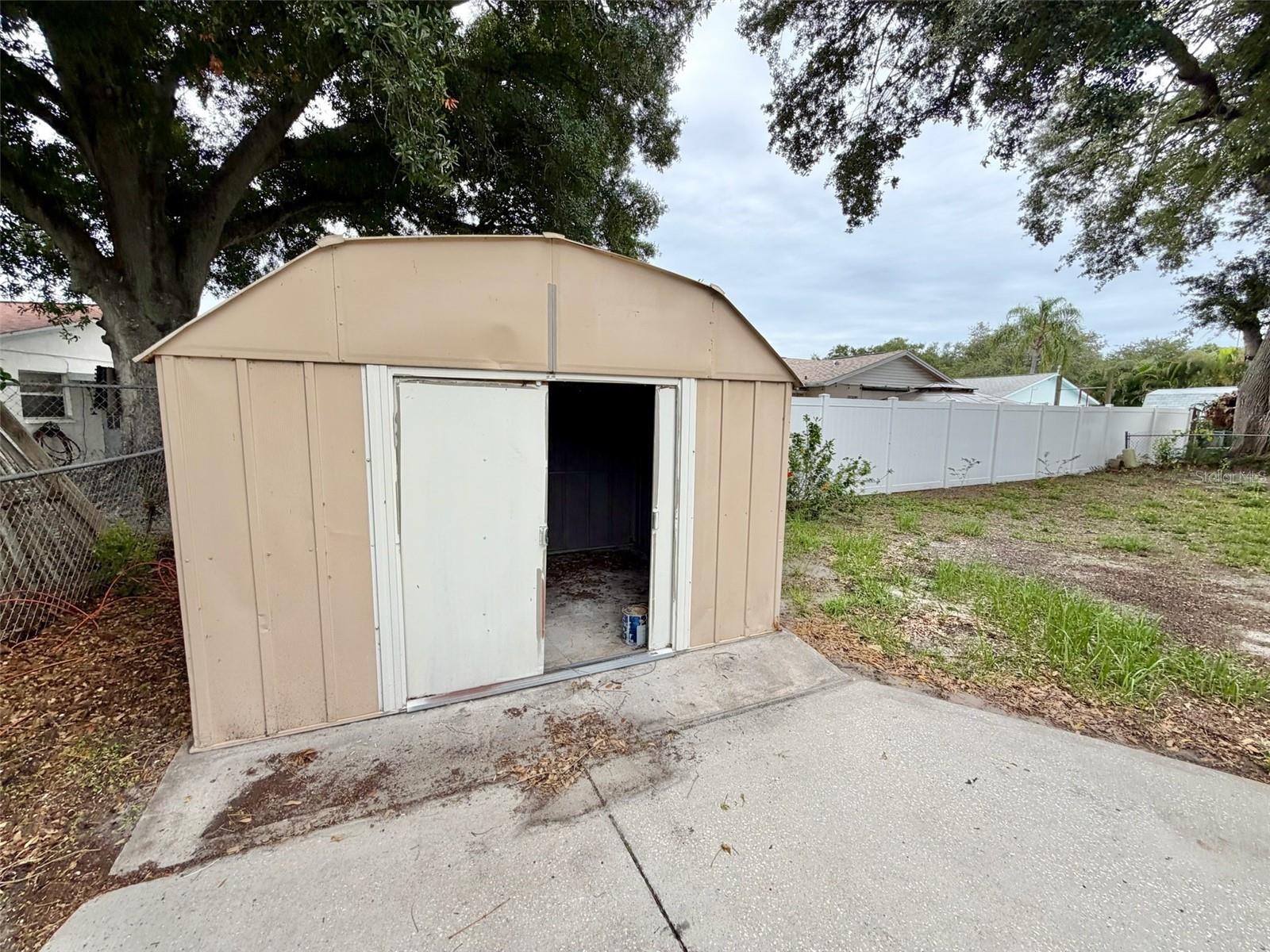 Shed