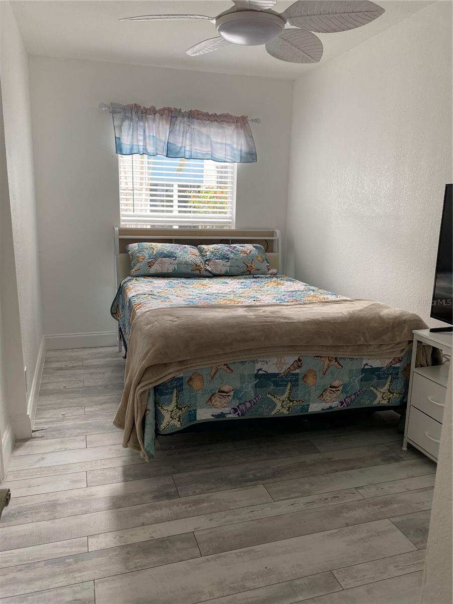 Guest bedroom