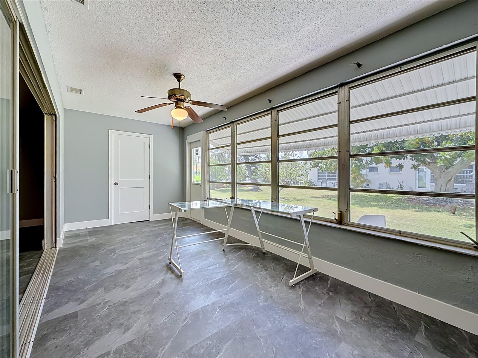 Sunroom/Florida Room