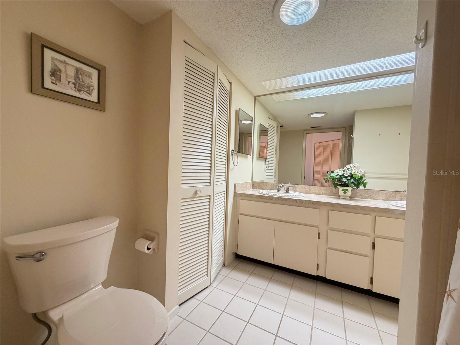 En Suite Bathroom