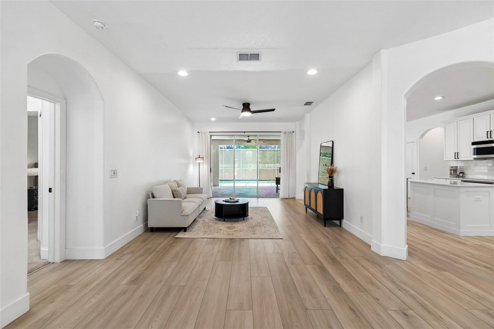Expansive Flex Space
