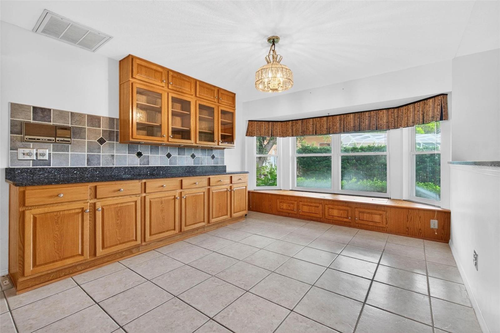 Breakfast Nook