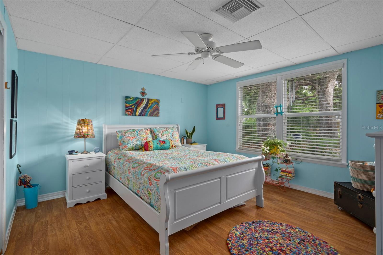 Spacious primary bedroom
