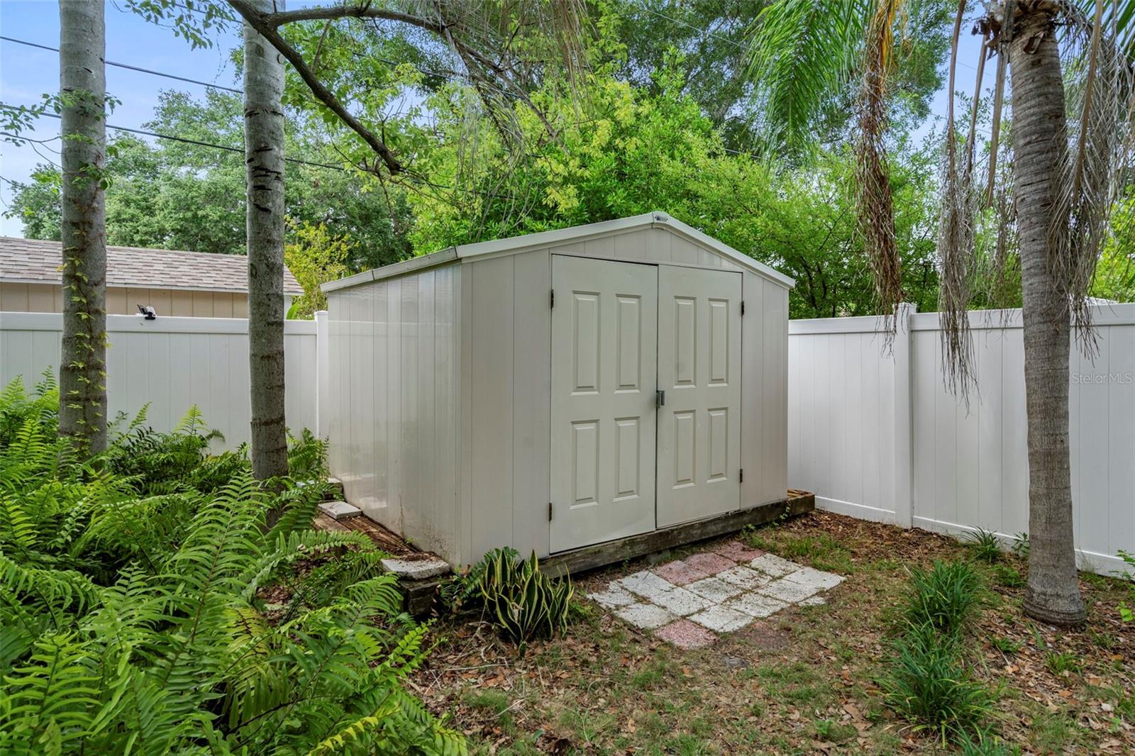 Handy storage shed for your gardening tools and more!