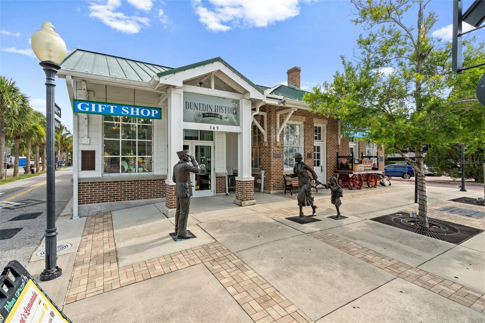 Dunedin History Museum in the center of town
