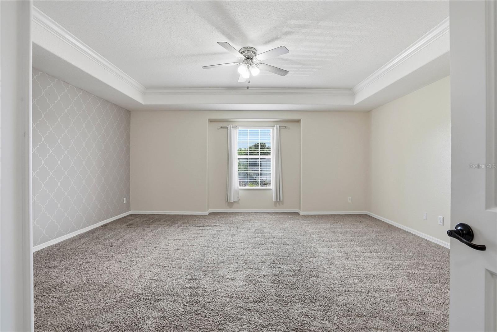 Primary suite