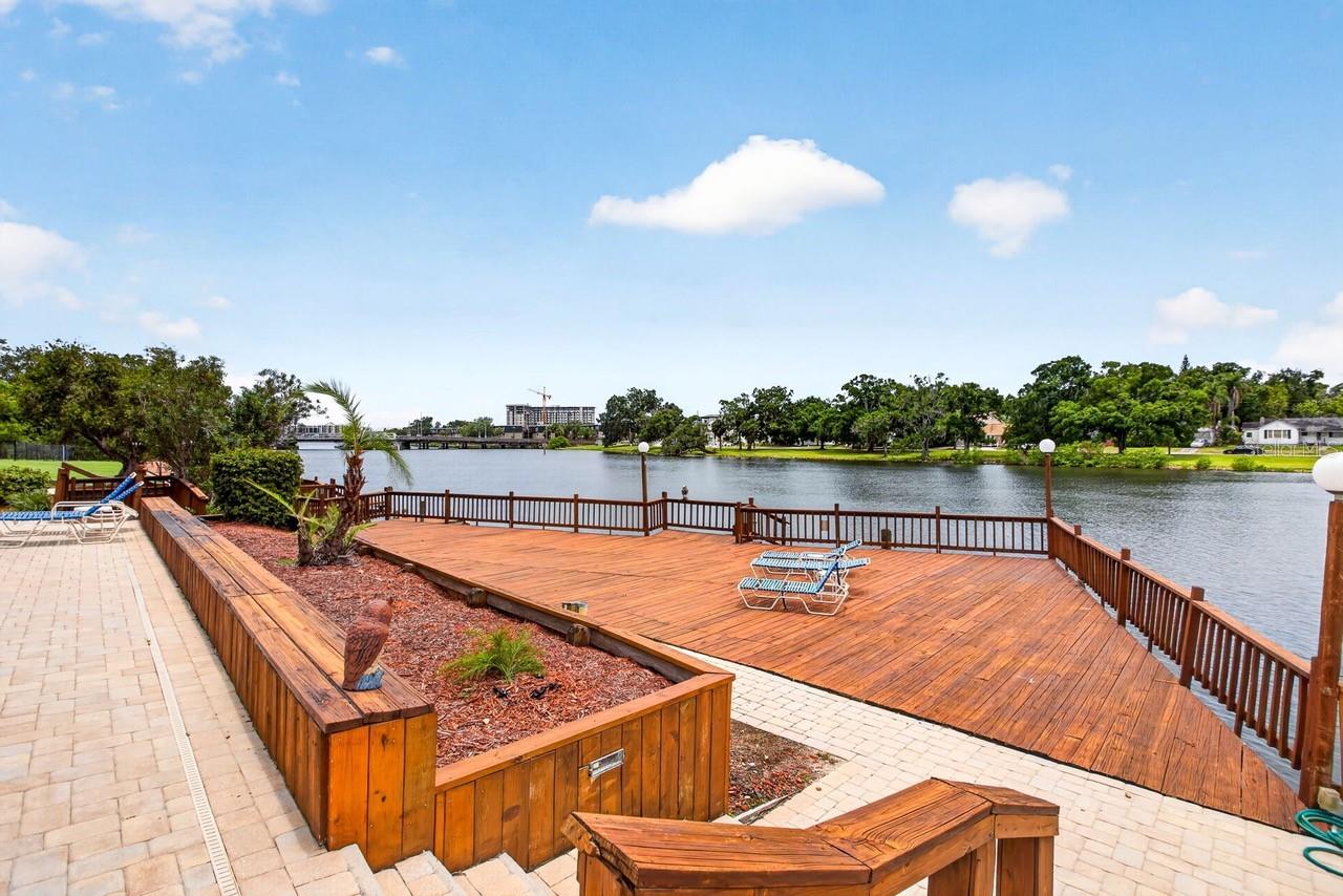 Sun Deck