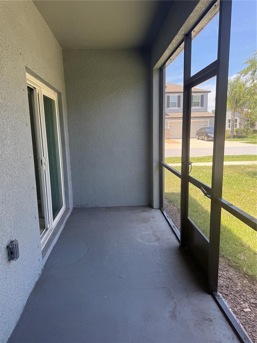 Screened/Covered Lanai