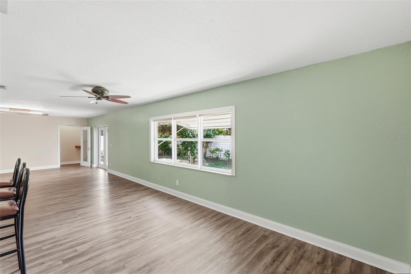 living/dining open floorpaln