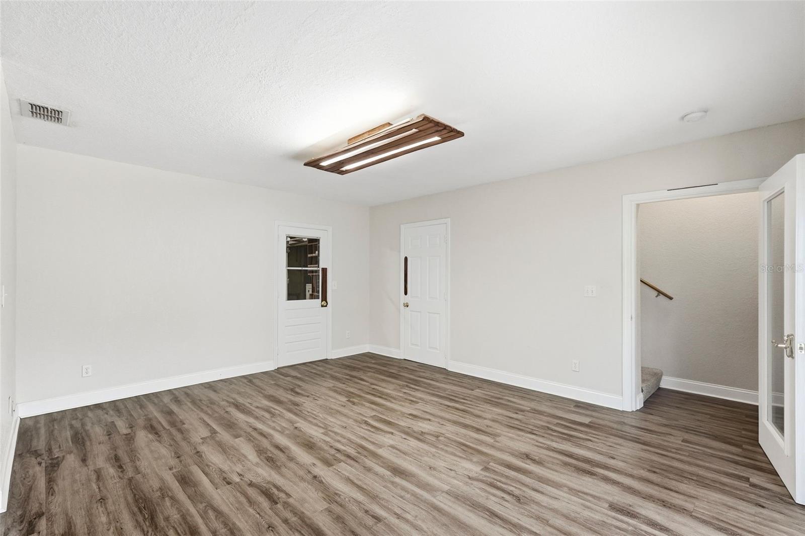 living/dining open floorpaln