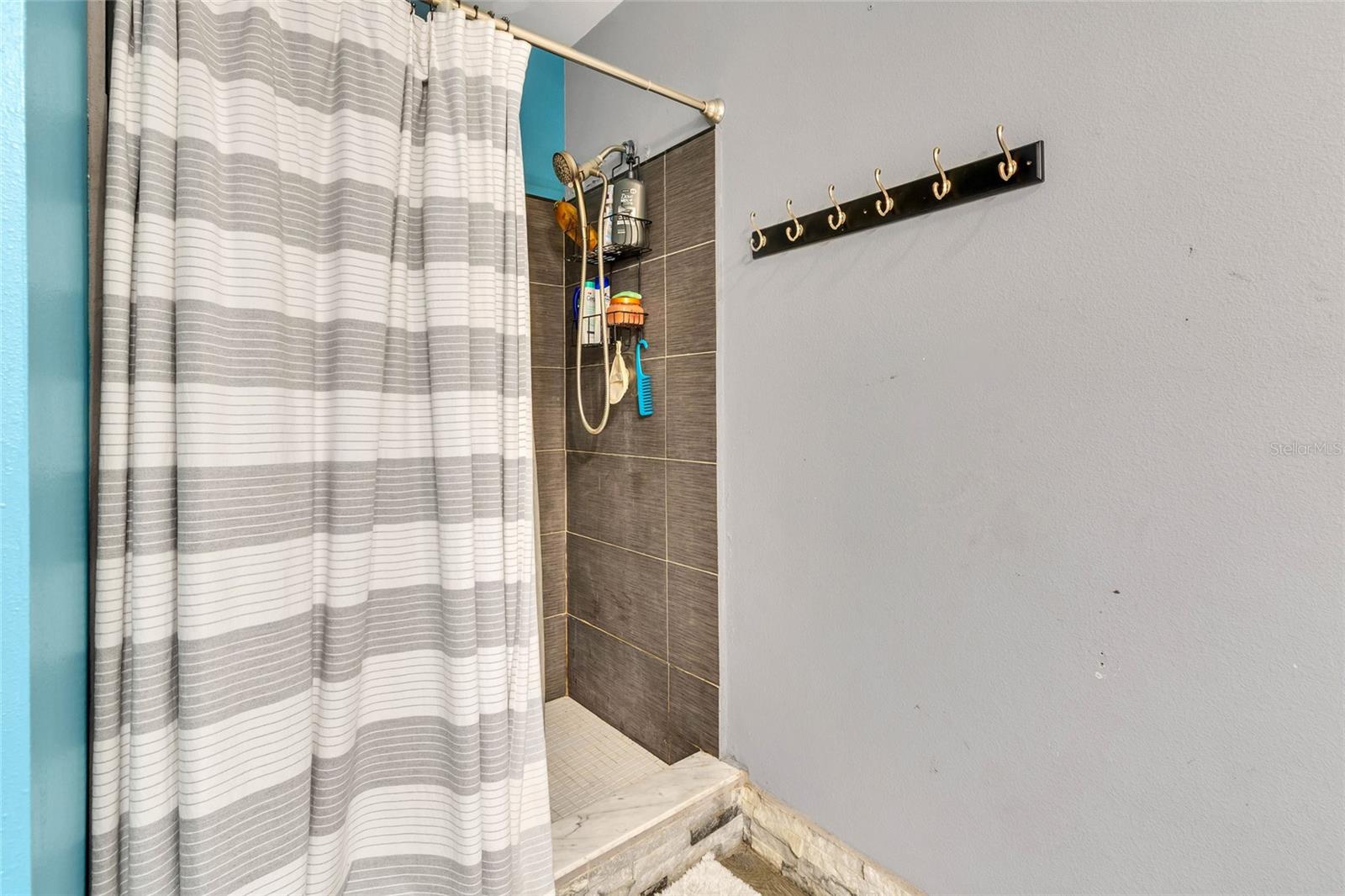 Tile Stand In Shower