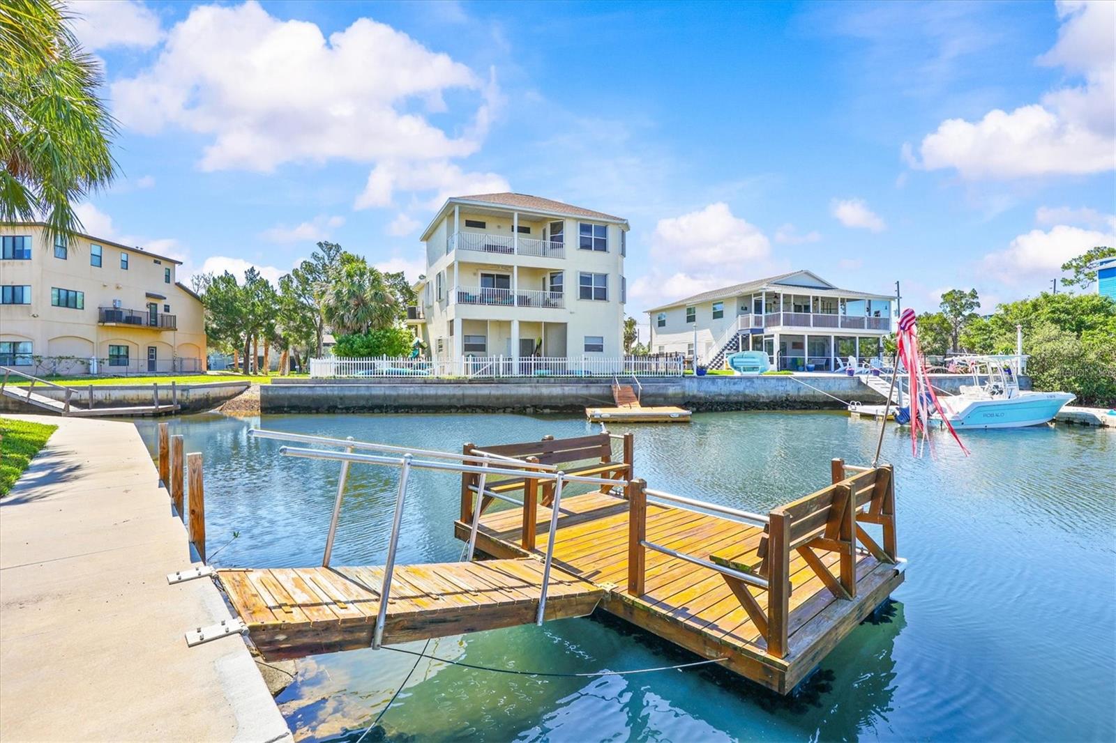 Floating Dock