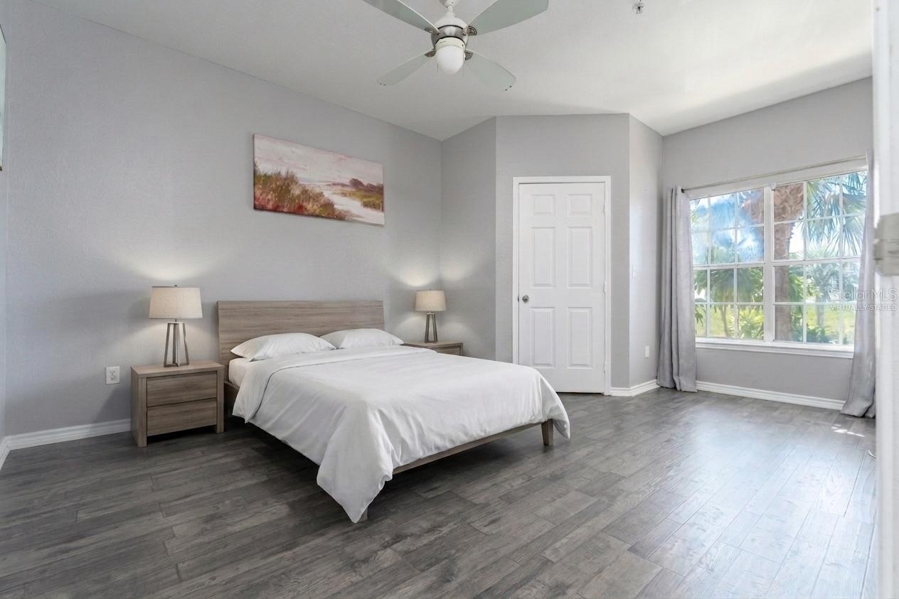2nd bedroom has been virtually staged