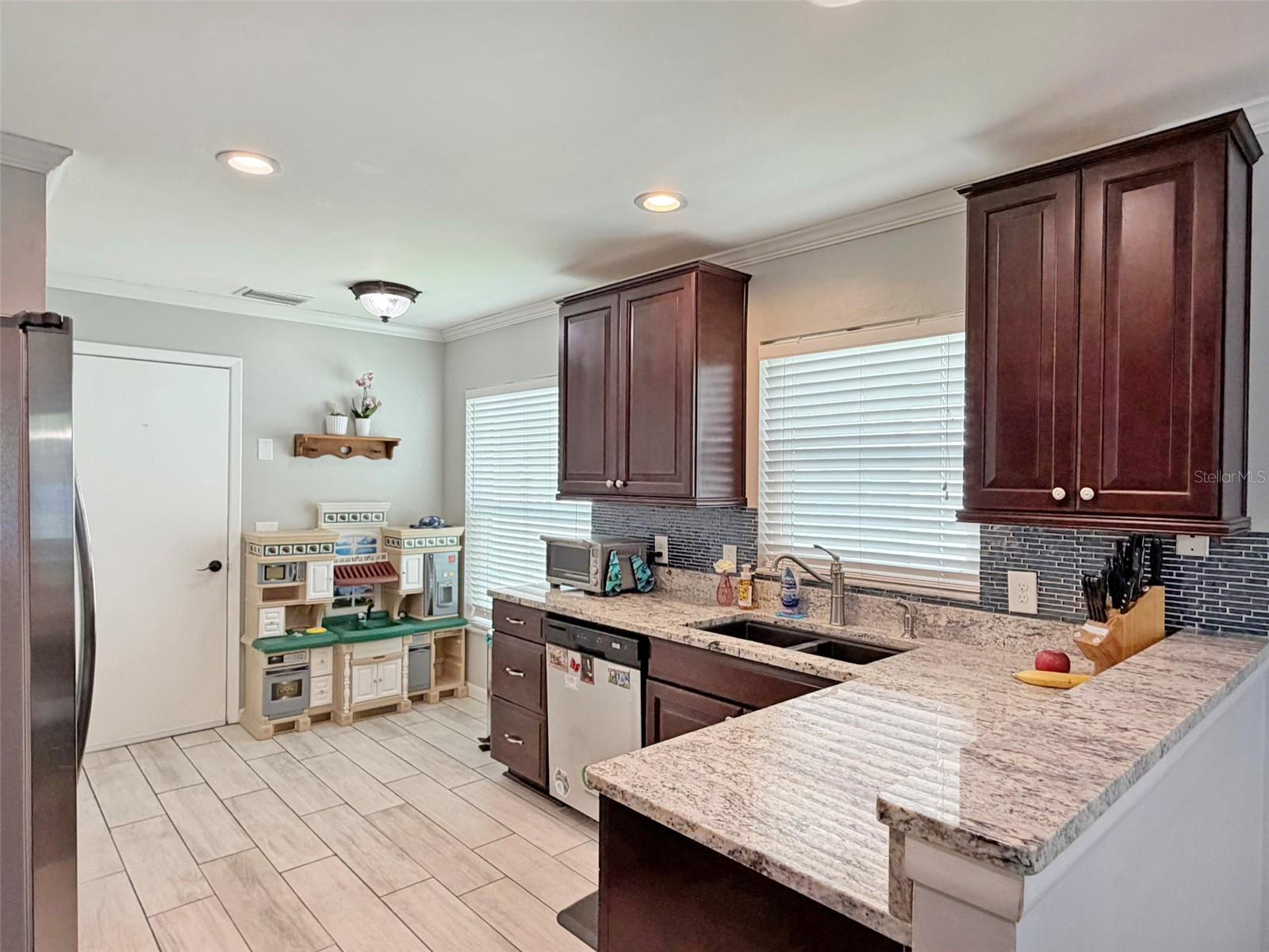 Modern Kitchen