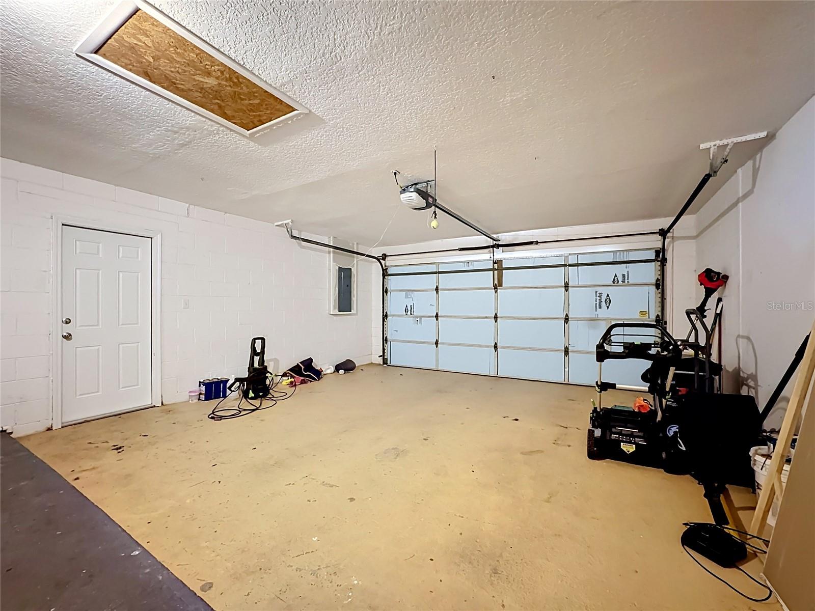 Oversized Garage