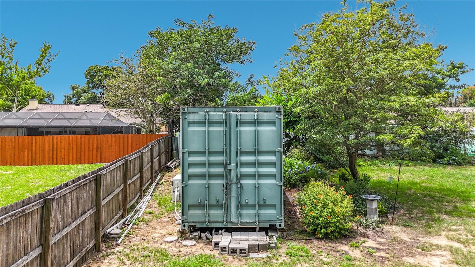 40' Conex Container (Front View One)