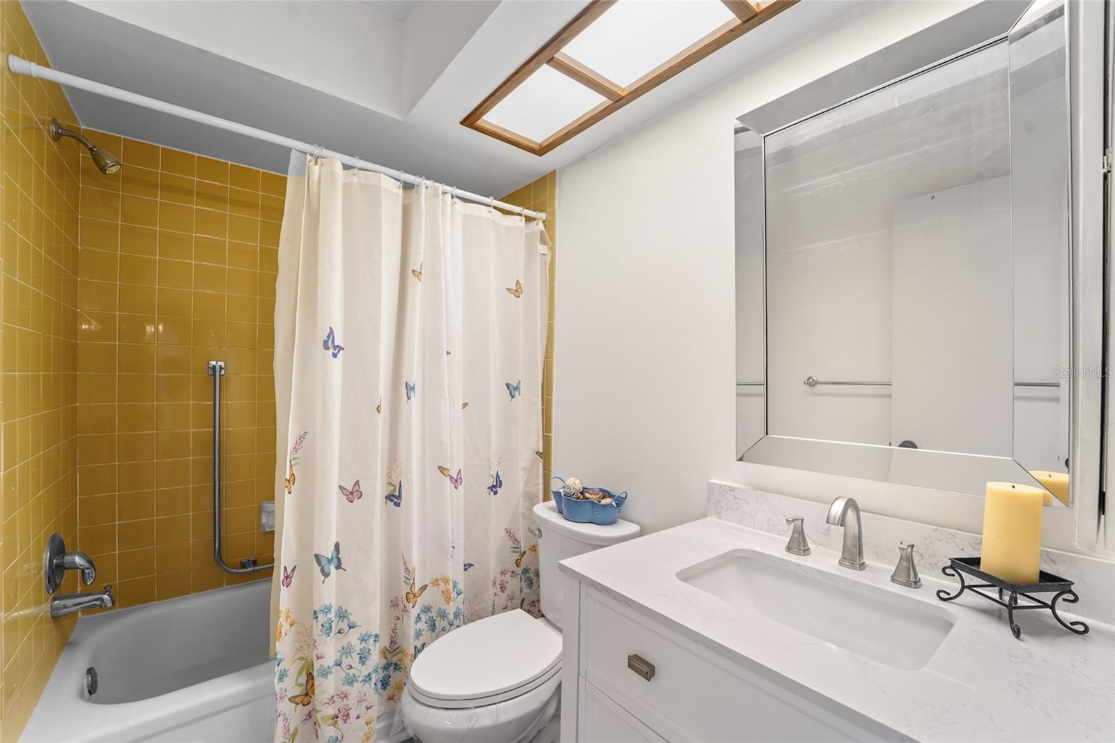 guest bath updated vanity