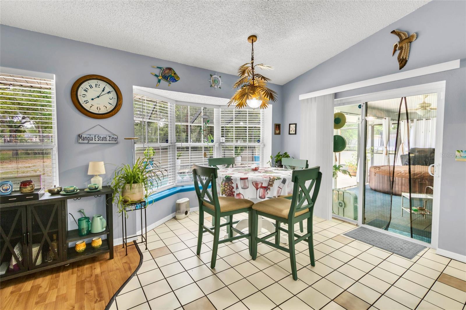Breakfast Nook