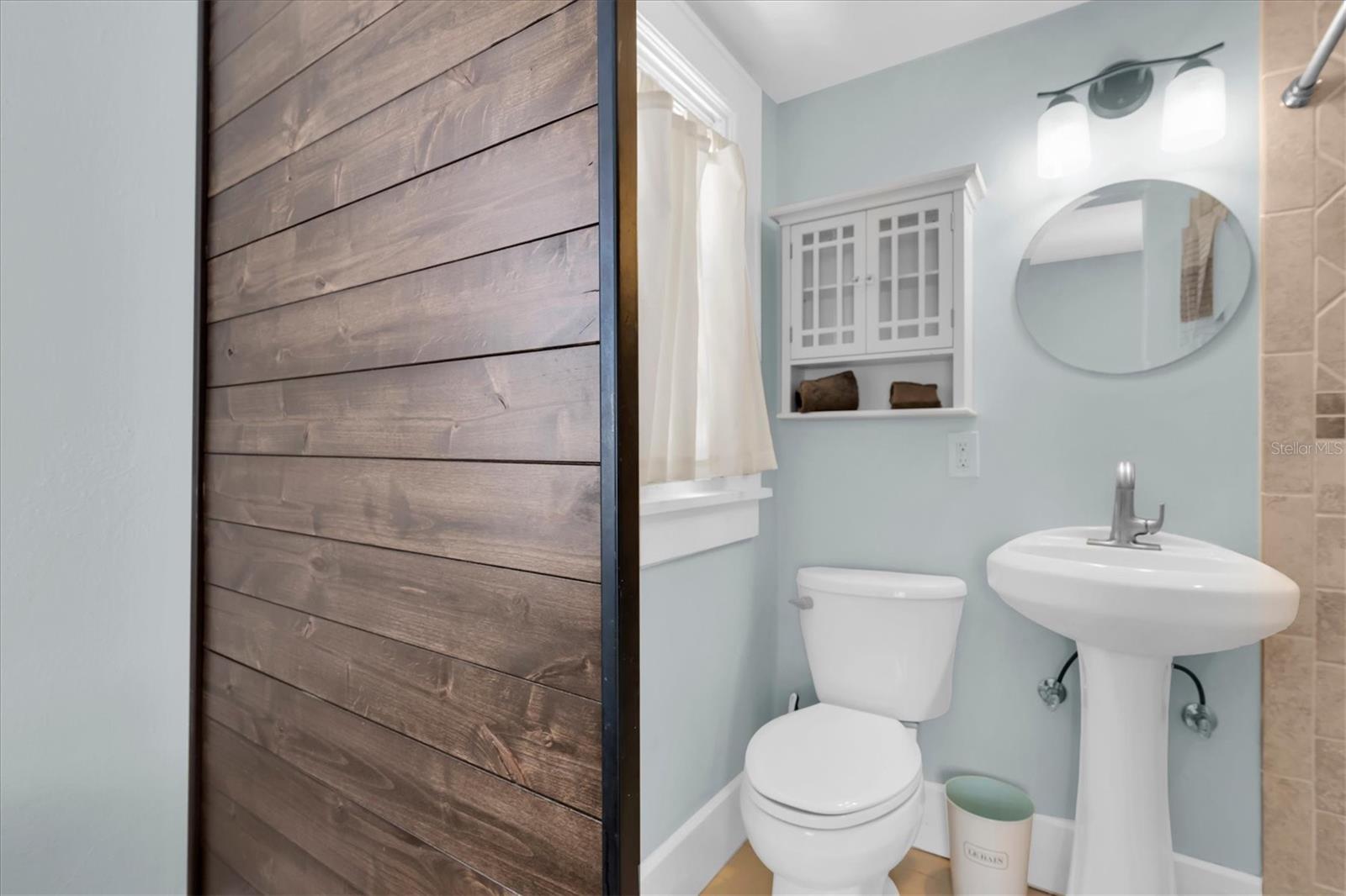 Downstairs full bathroom
