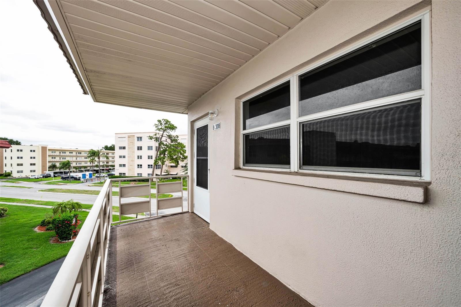 Entry to B308 (CORNER unit)