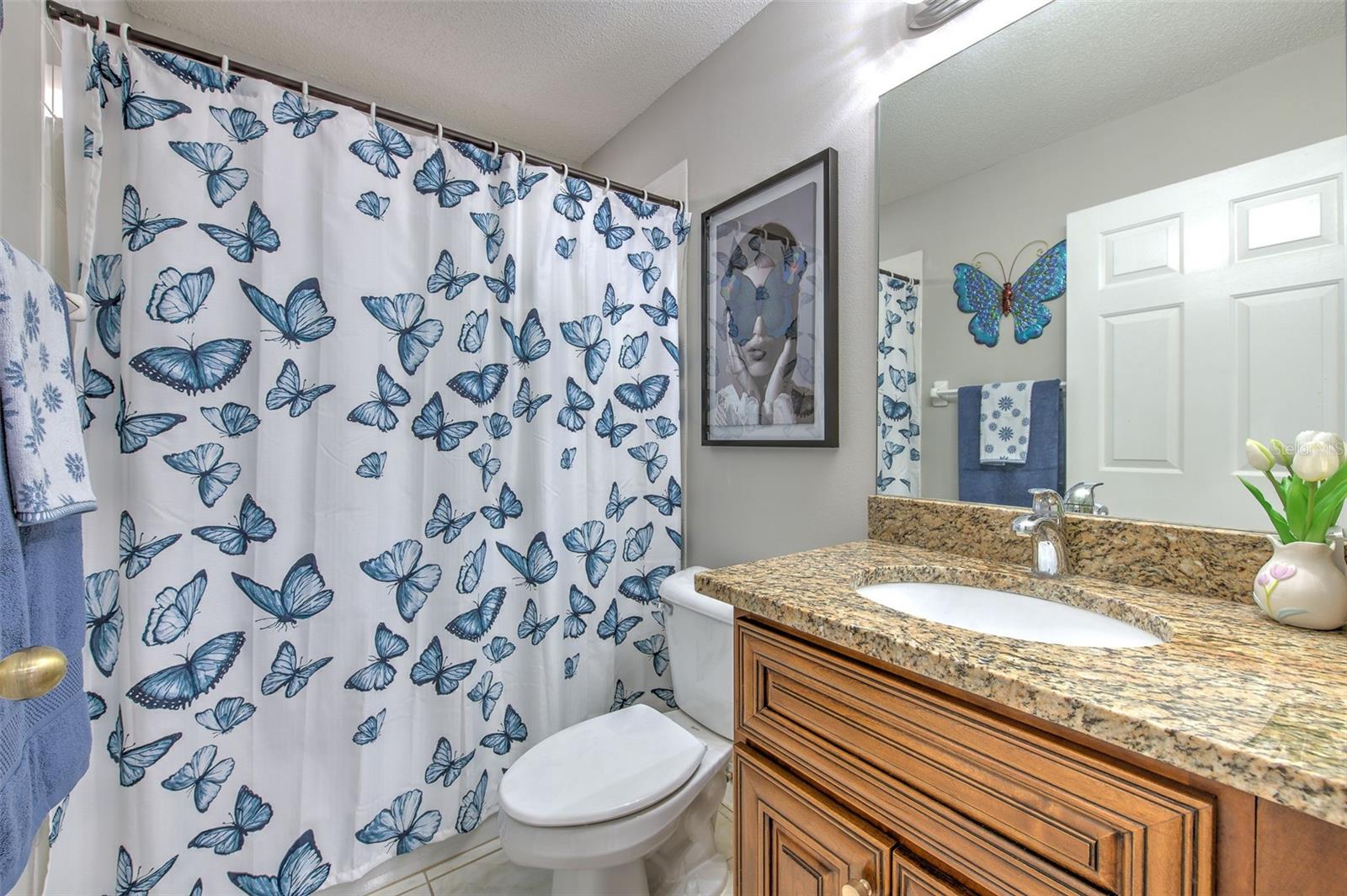 2nd Bathroom
