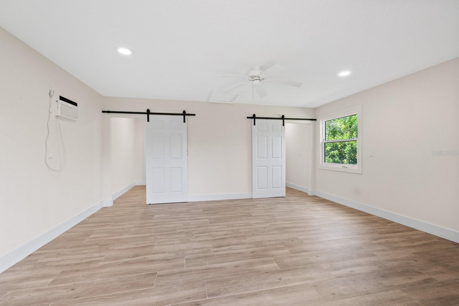 Casita front room