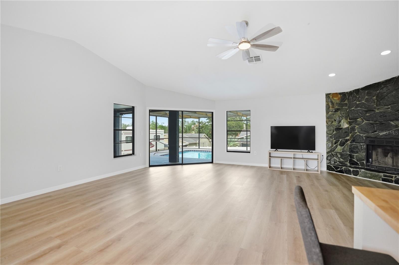 W7886471