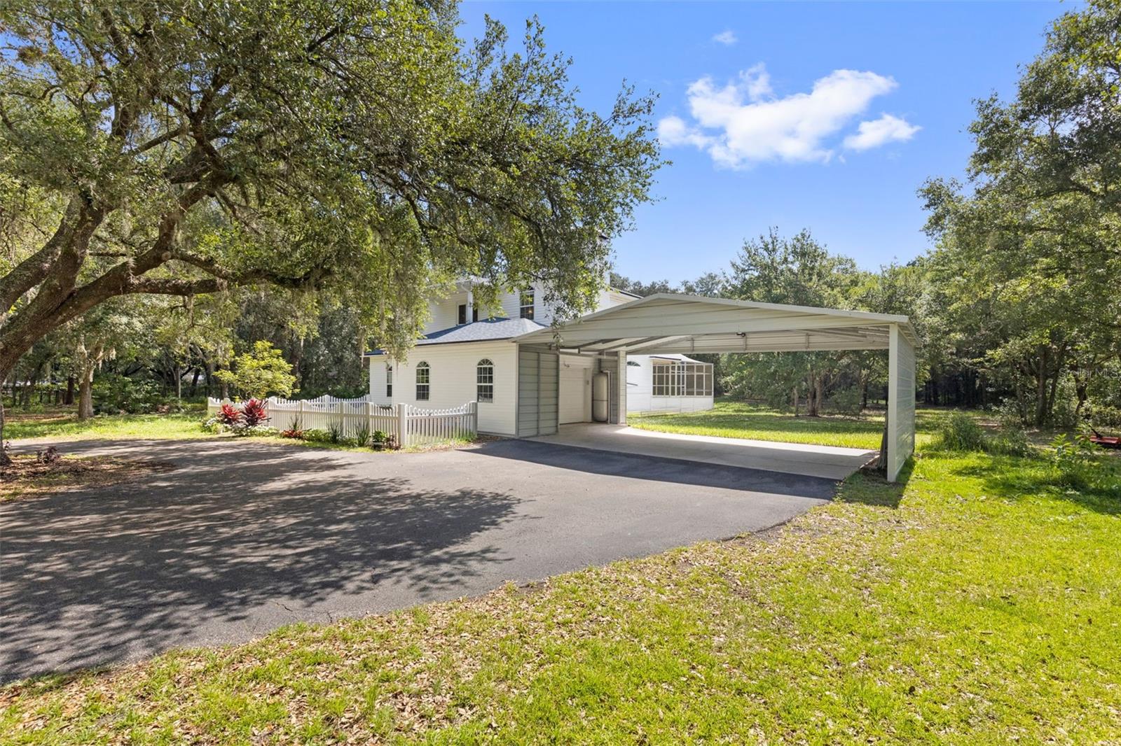 Carport