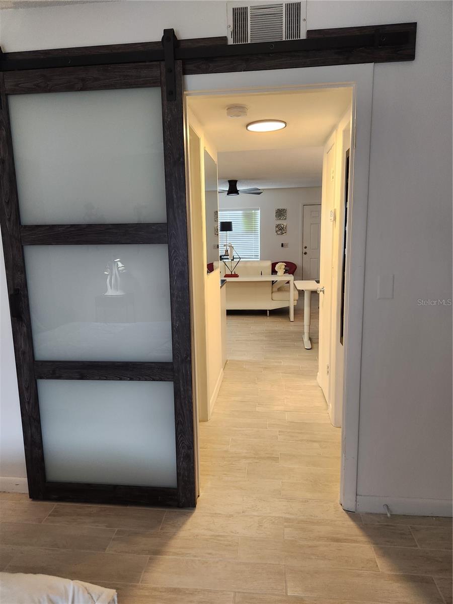 Bedroom barn door