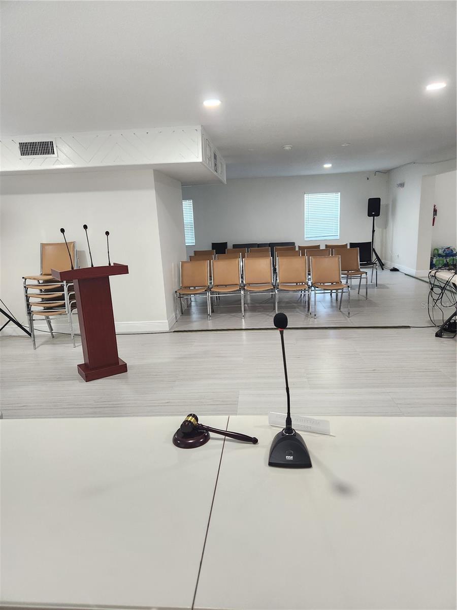 Clubhouse Meeting Room