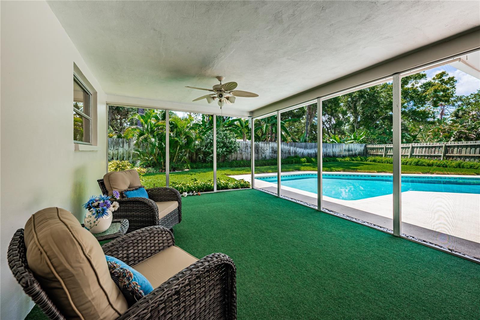 Oversized covered lanai